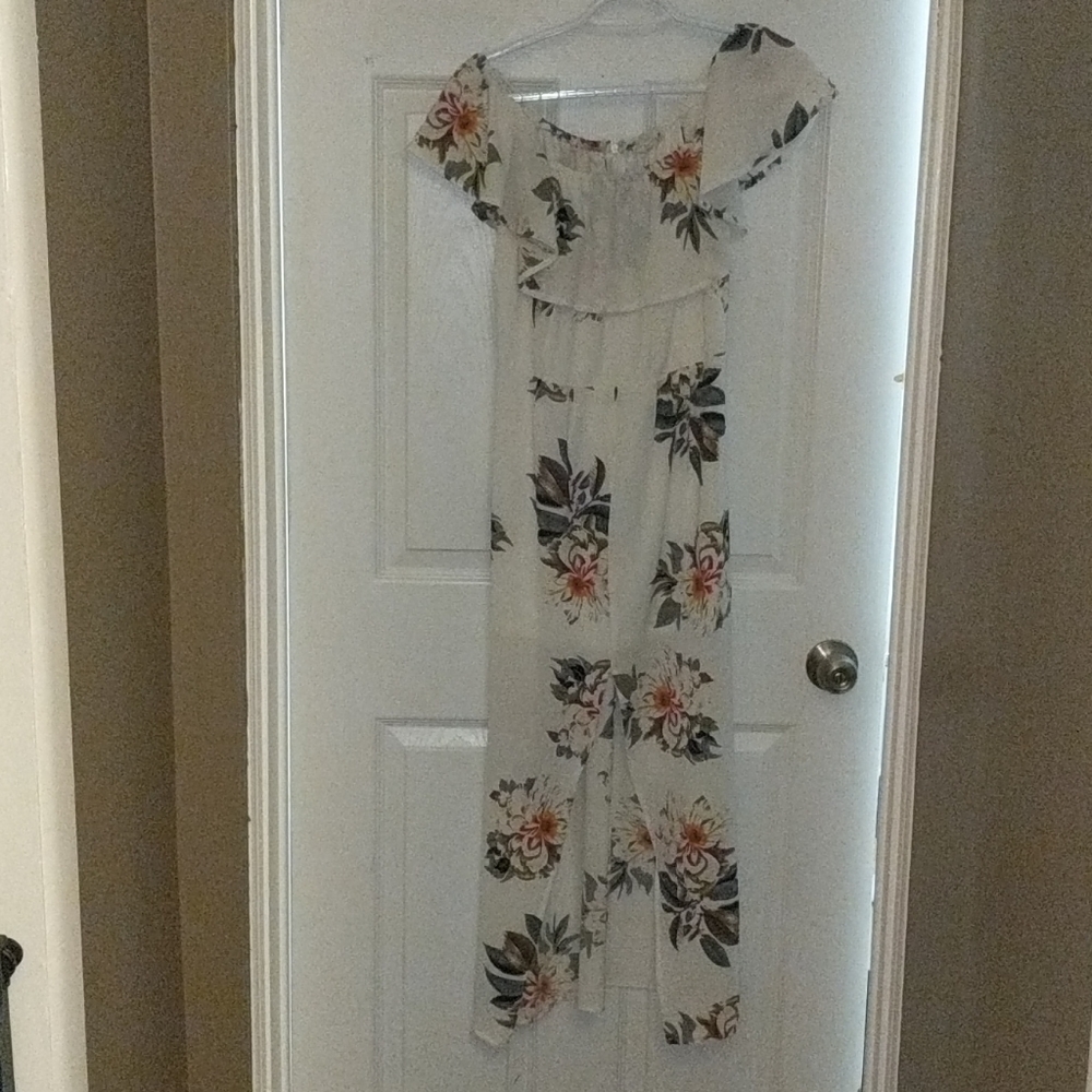 Gorgeous summer dress